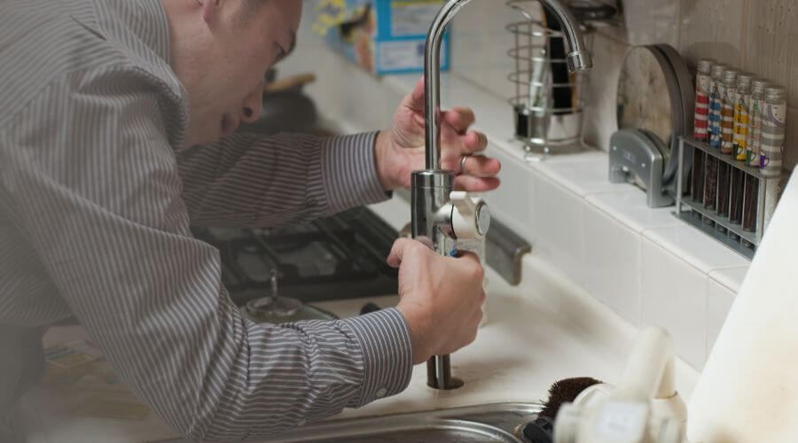 Professional sink repair in Rolling Meadows, IL